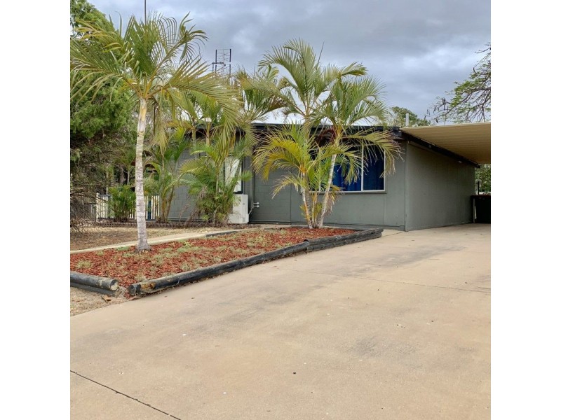 14 McCartney Street, Dysart QLD 4745
