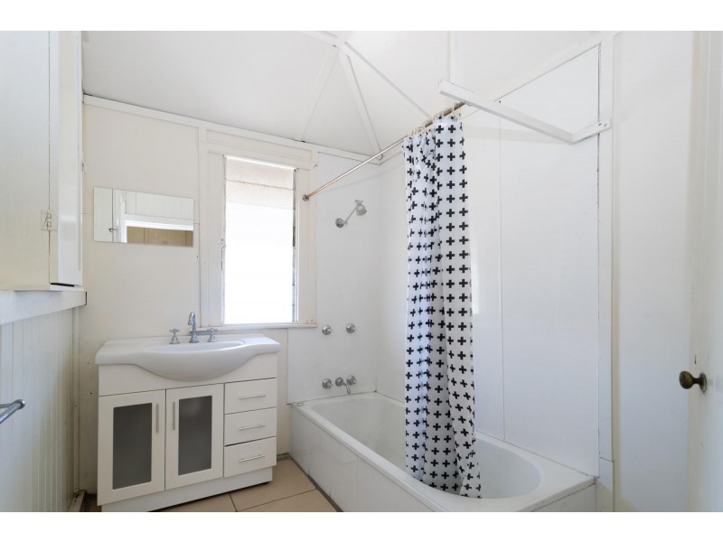 9 Harbour Road, North Mackay QLD 4740