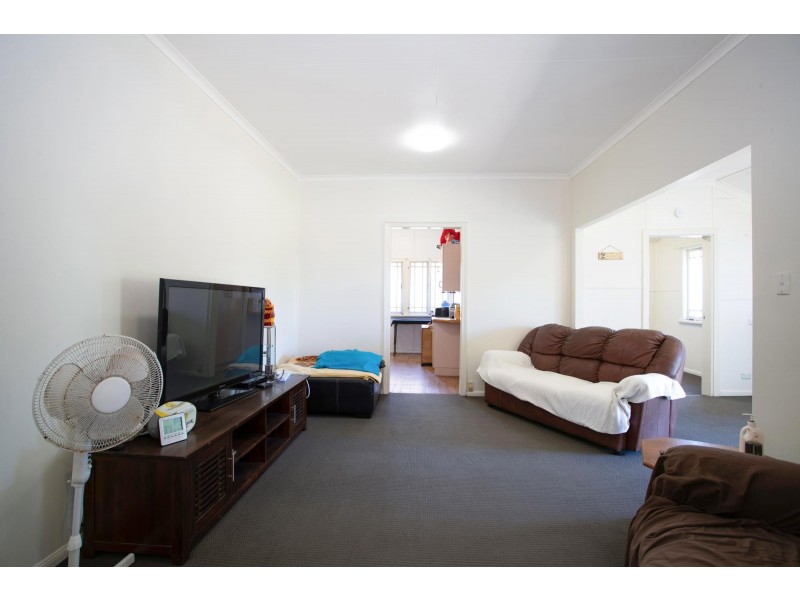 9 Harbour Road, North Mackay QLD 4740