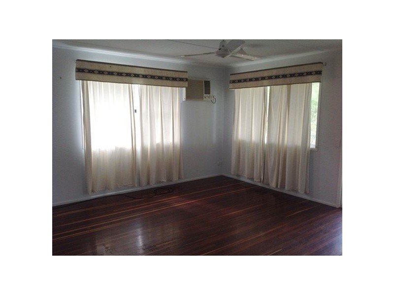 52 Winterer Crescent, Dysart QLD 4745