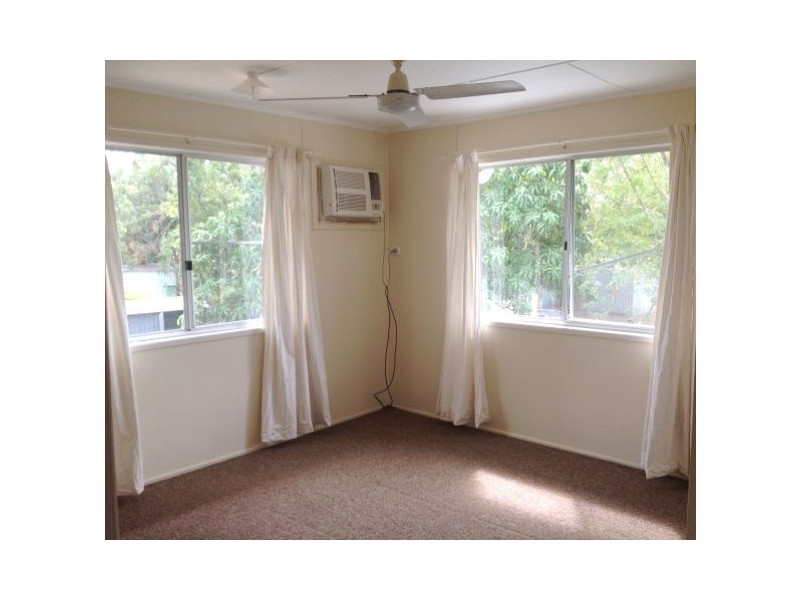 52 Winterer Crescent, Dysart QLD 4745