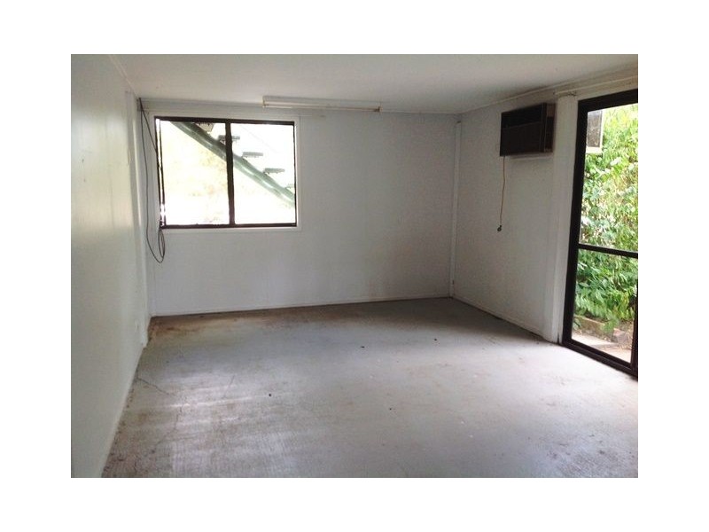 52 Winterer Crescent, Dysart QLD 4745