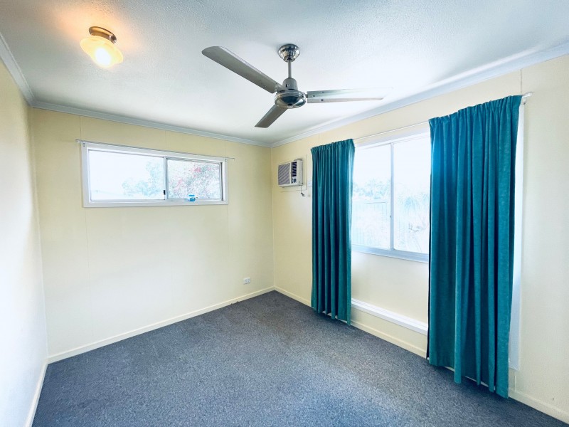 2 Casey Court, Moranbah QLD 4744