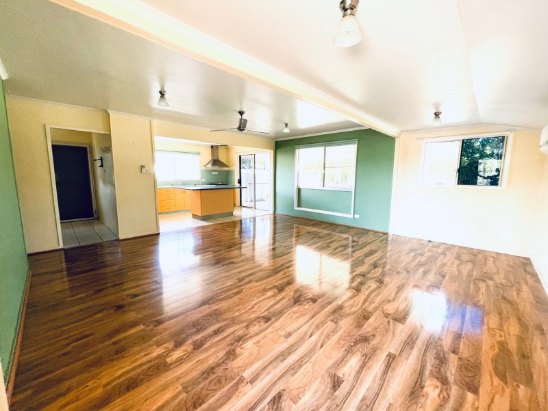 2 Casey Court, Moranbah QLD 4744