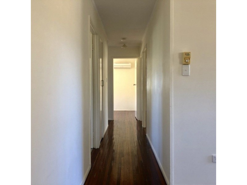 30 Beresford Crescent, Dysart QLD 4745