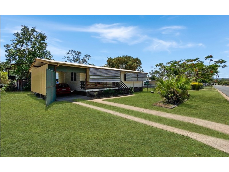 30 Beresford Crescent, Dysart QLD 4745