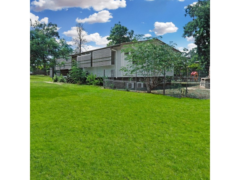 30 Beresford Crescent, Dysart QLD 4745