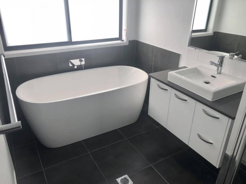 7 Thorn Avenue, Rural View QLD 4740