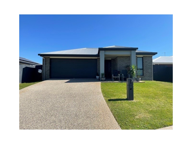 7 Thorn Avenue, Rural View QLD 4740