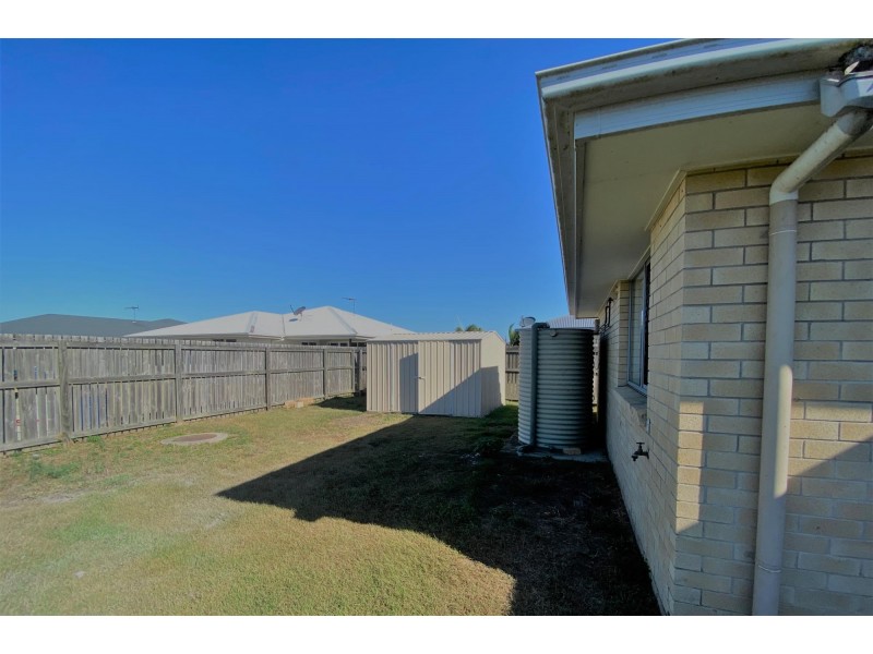 11 Isobel Avenue, Mirani QLD 4754