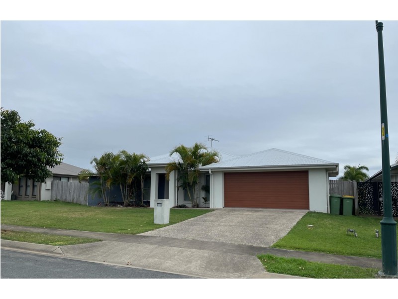 18 Isobel Ave, Mirani QLD 4754