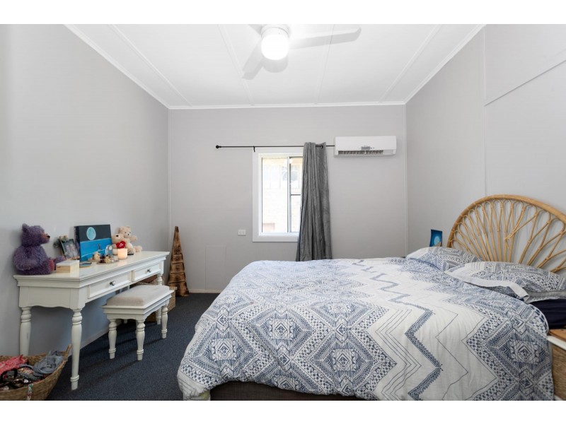 16 Norris Road, North Mackay QLD 4740