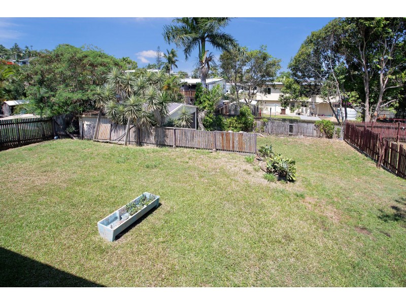 16 Norris Road, North Mackay QLD 4740