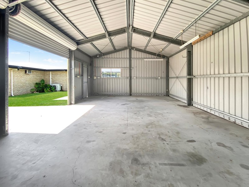 2 Mcalary Drive, Eimeo QLD 4740