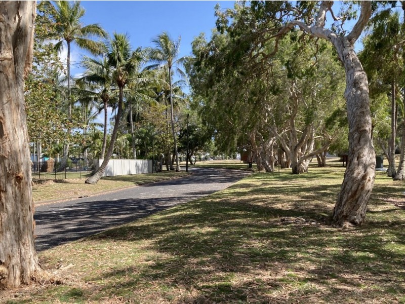 8 Petrie Street, East Mackay QLD 4740