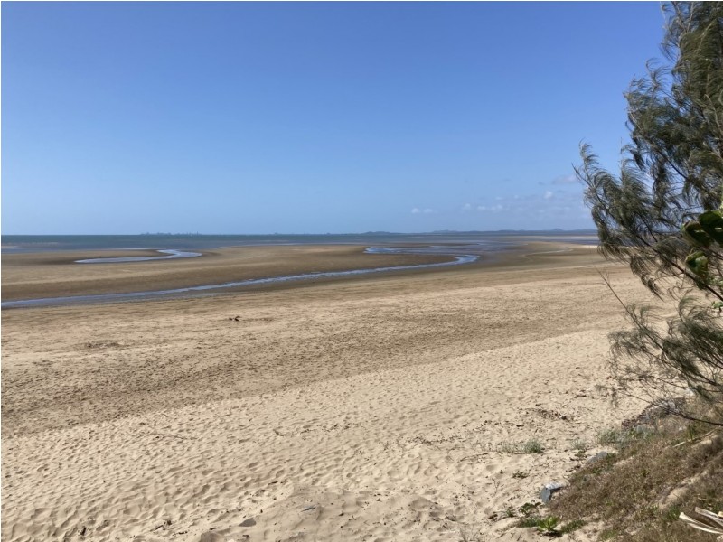 8 Petrie Street, East Mackay QLD 4740