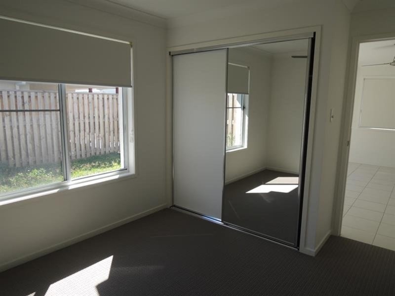 2/2 Burleigh Court, Blacks Beach QLD 4740