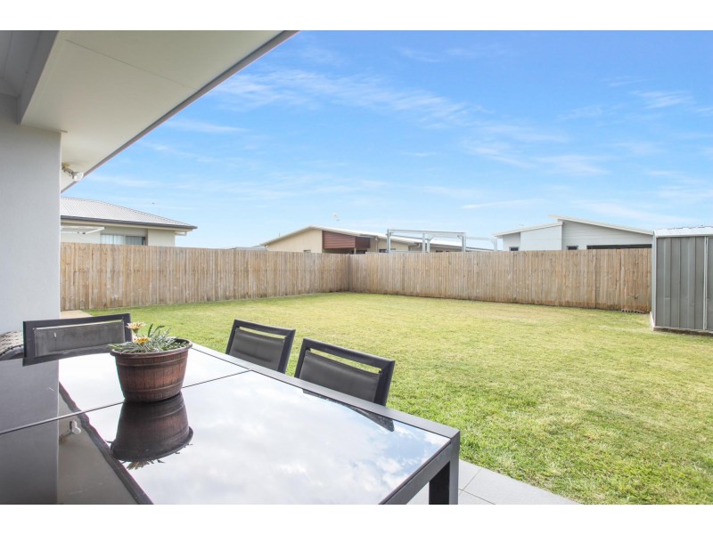 47 Bellavist Circuit, Beaconsfield QLD 4740