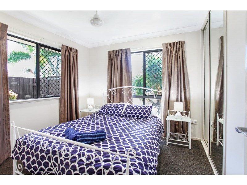 35 Deguara Avenue, Armstrong Beach QLD 4737