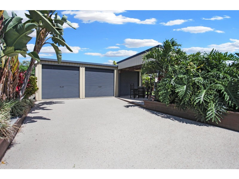 35 Deguara Avenue, Armstrong Beach QLD 4737