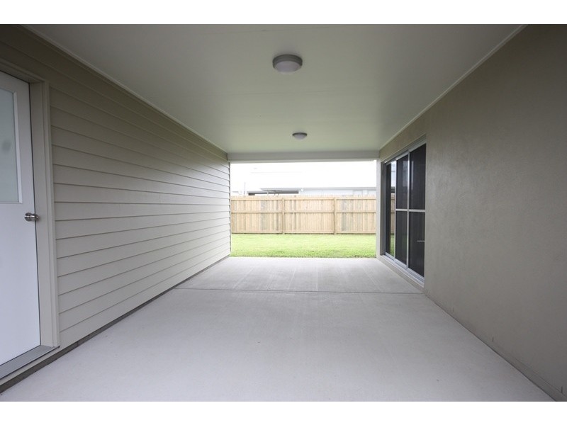 24 Cordia Street, Eimeo QLD 4740
