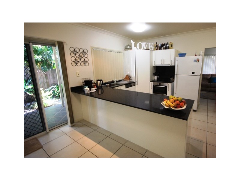 2/8 Admiral Drive, Dolphin Heads QLD 4740