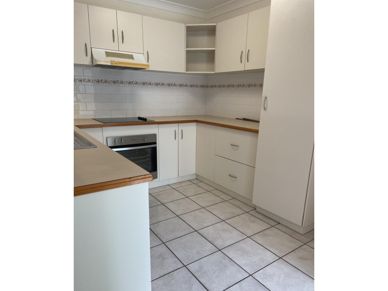 9/63 Shakespeare Street, East Mackay QLD 4740