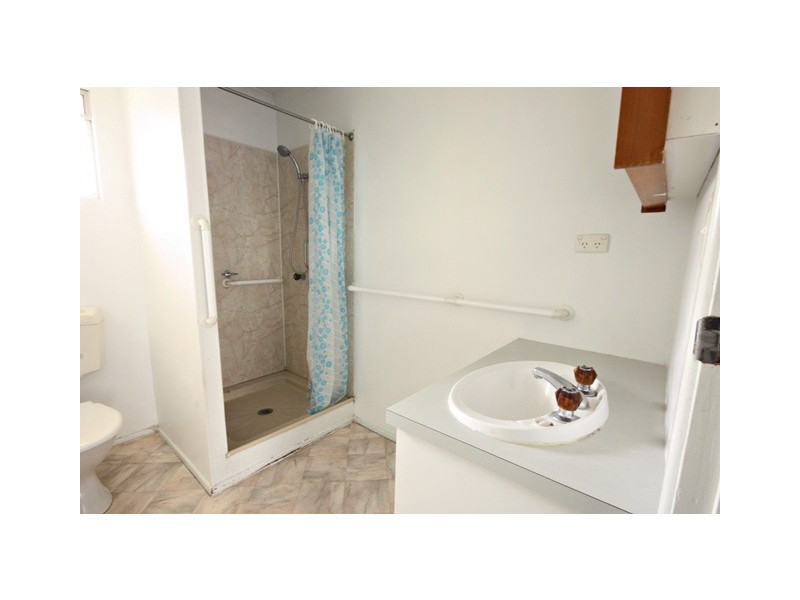 15 Harvey Street, North Mackay QLD 4740