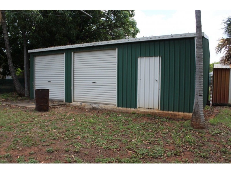 11 McCool Street, Moranbah QLD 4744