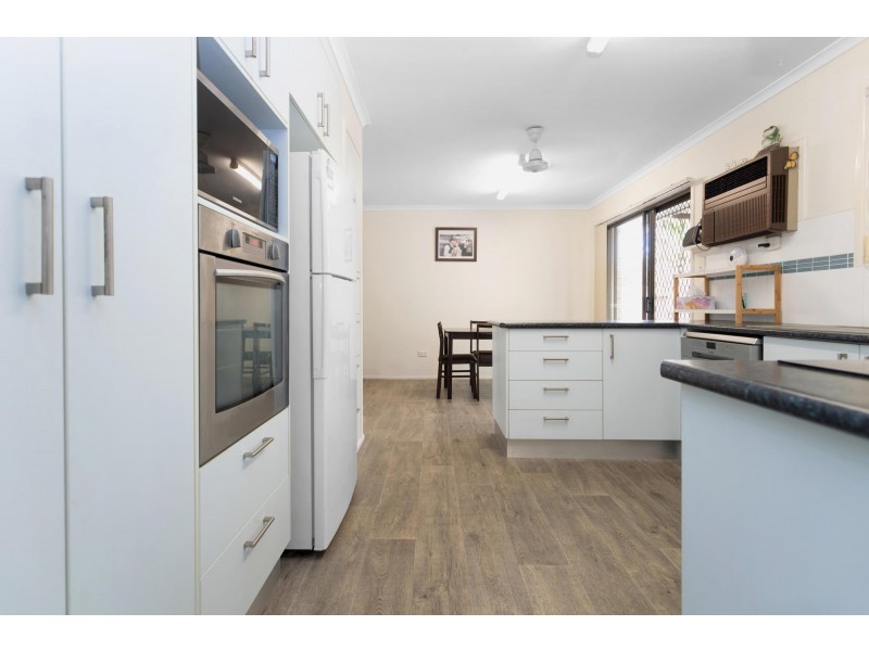 7 Leeuwin Court, Andergrove QLD 4740