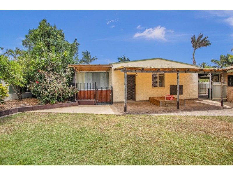 7 Leeuwin Court, Andergrove QLD 4740