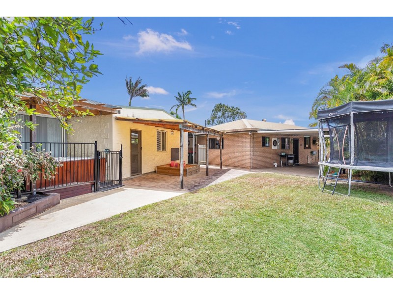 7 Leeuwin Court, Andergrove QLD 4740