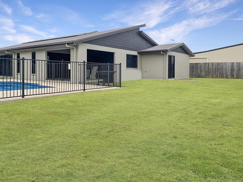 29 Centennial Drive, Glenella QLD 4740