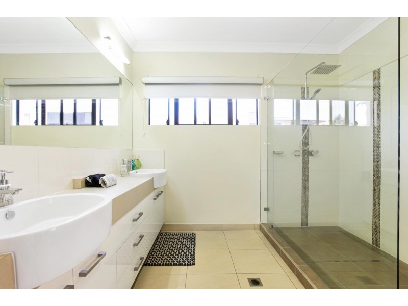 1 Brooksfield Drive, Sarina Beach QLD 4737