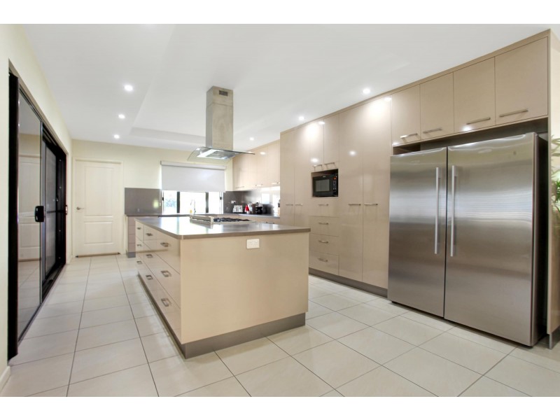 1 Brooksfield Drive, Sarina Beach QLD 4737