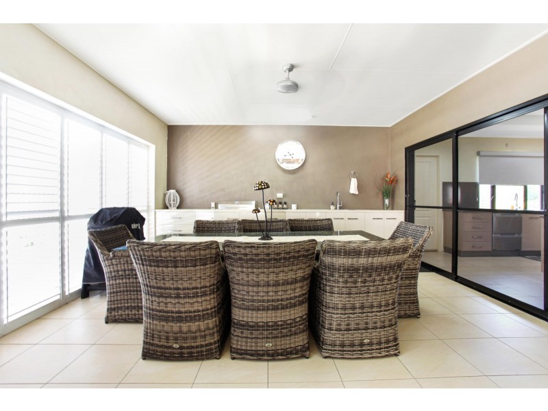 1 Brooksfield Drive, Sarina Beach QLD 4737