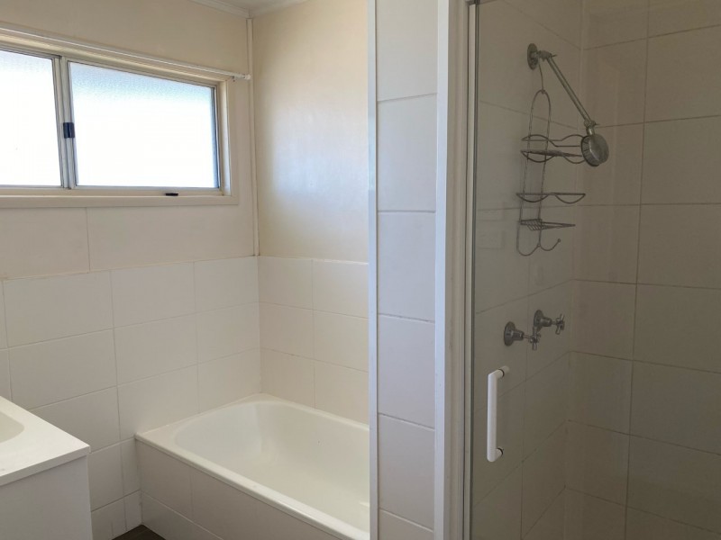 33 Winterer Crescent, Dysart QLD 4745