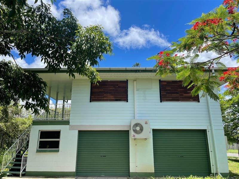 33 Winterer Crescent, Dysart QLD 4745