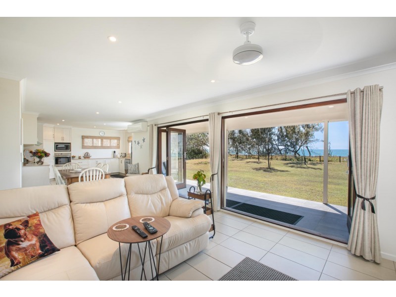 26 Owen Jenkins Drive, Sarina Beach QLD 4737