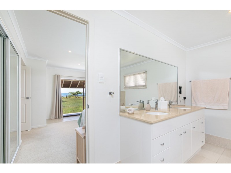 26 Owen Jenkins Drive, Sarina Beach QLD 4737