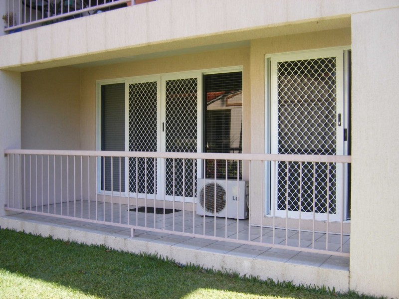 1/11 Bridge Road (Pelikan Block), East Mackay QLD 4740