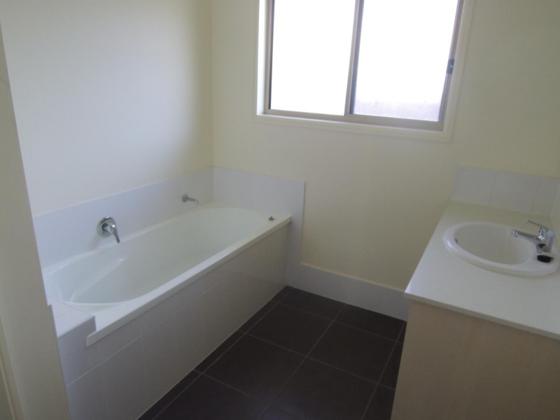 3 Cable Court, Blacks Beach QLD 4740