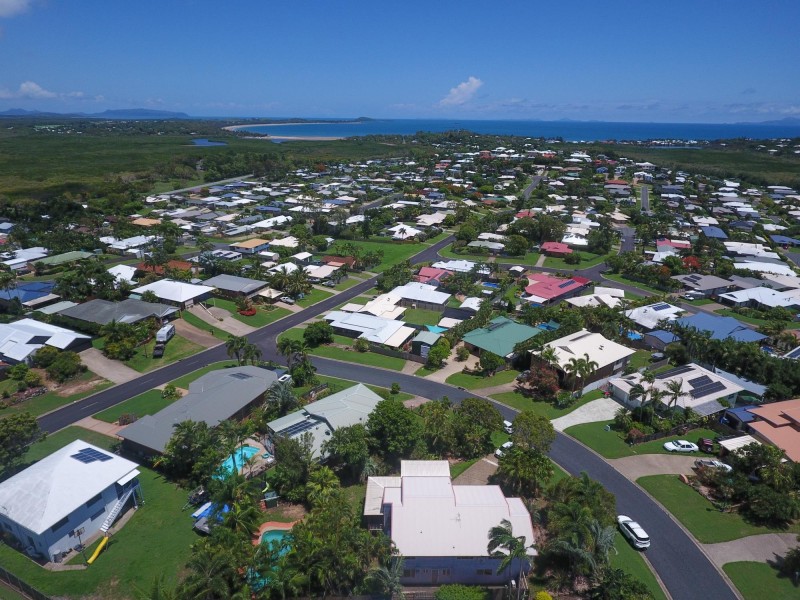 6 Chapman Court, Eimeo QLD 4740