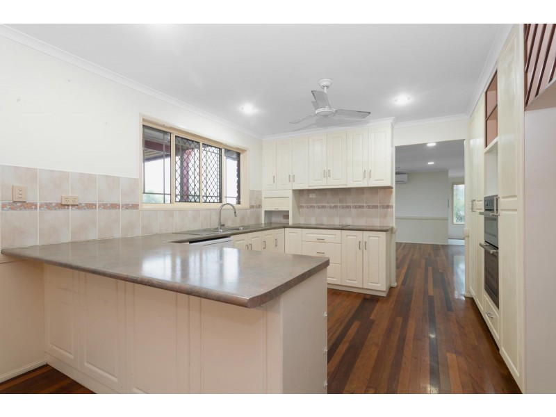 6 Chapman Court, Eimeo QLD 4740