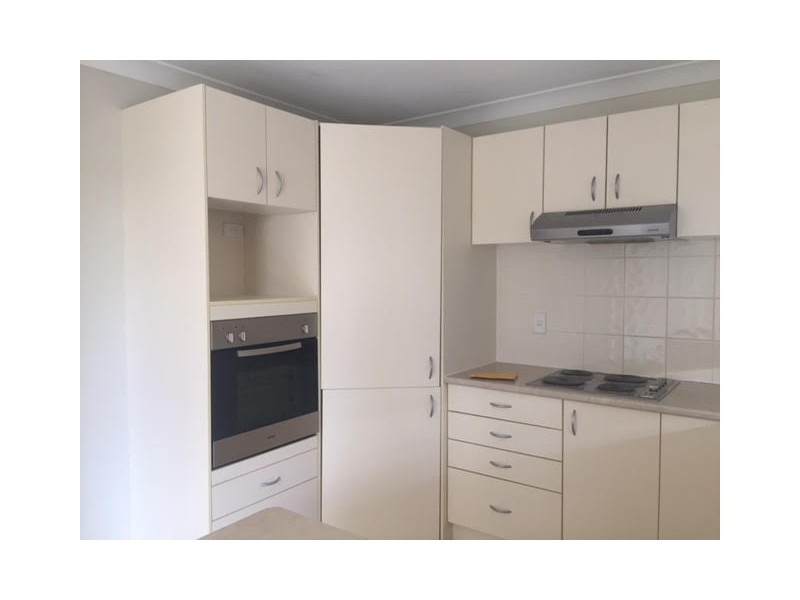 21D Beresford Crescent, Dysart QLD 4745