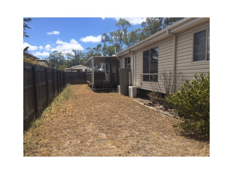 21D Beresford Crescent, Dysart QLD 4745