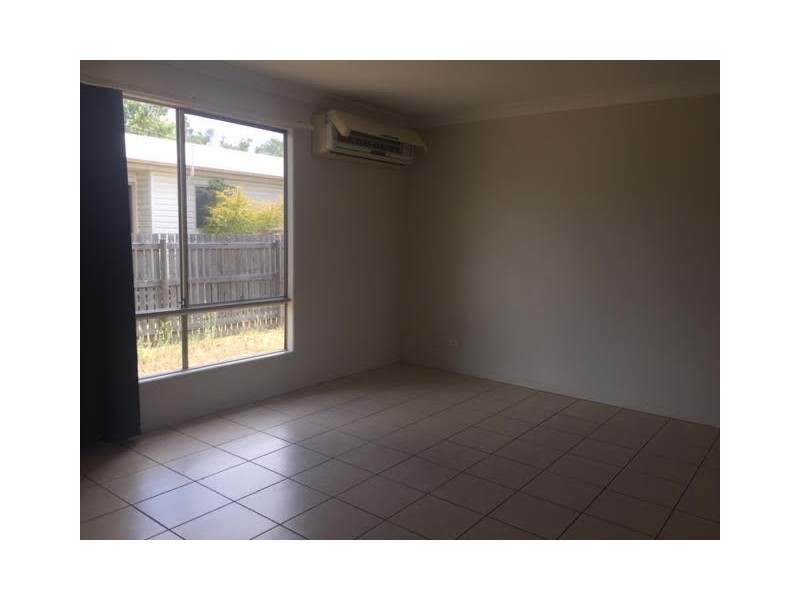 21D Beresford Crescent, Dysart QLD 4745