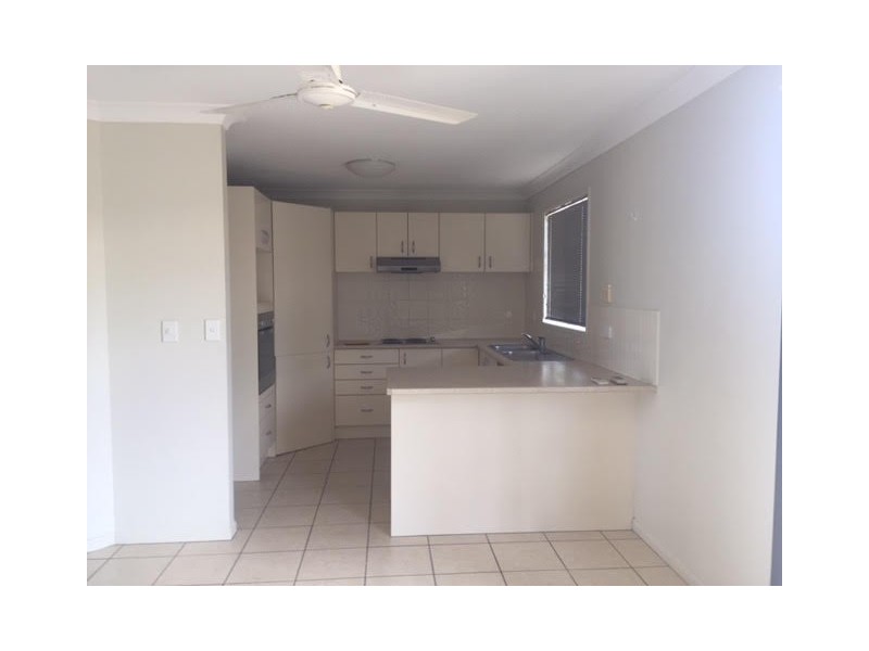 21D Beresford Crescent, Dysart QLD 4745