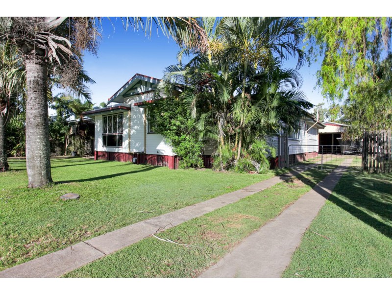 10 Swan Street, Armstrong Beach QLD 4737