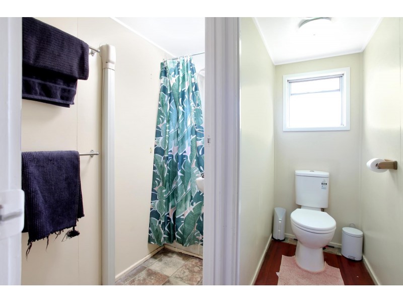 10 Swan Street, Armstrong Beach QLD 4737